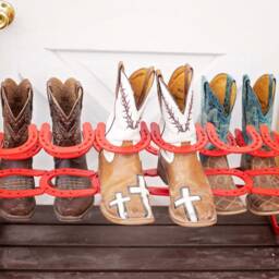 Horseshoe Boot Rack - Red Organizer Good Christmas Gift For Him Her Decor - thumbnail 2