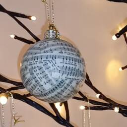 12 X Hand Decorated Christmas Holiday Baubles Carols Music Balls Vintage Shabby Chic Decoupage - thumbnail 2