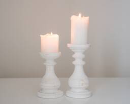 Farmhouse Decor Wedding Candle Holders Set Rustic Candlesticks Candle Centerpiece Turned Wood Pillars Natural Living - thumbnail 1