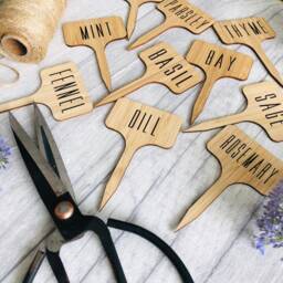 Herb Planter Labels - Garden Custom Stakes & Plant Marker Set Bamboo Gardener Gift - thumbnail 2