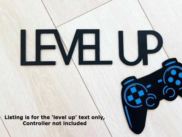 Wooden Level Up Wall Quote/Sign Plaque Boys Girls Gaming Bedroom Decor Hanging Accessories - image 1