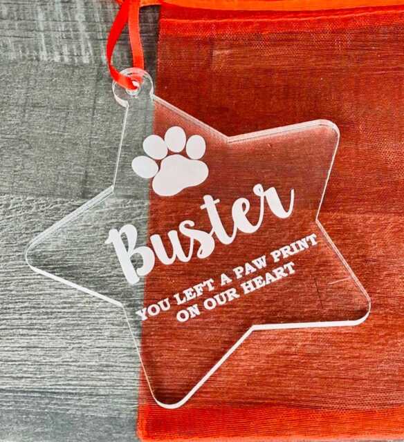 Personalised Star Clear Acrylic Pet Memorial Decoration, Pet, Dog, Cat Christmas Bauble Tree Decoration Gift - image 1