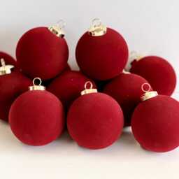 Red Flocked Christmas Ornaments Set, Burgundy Velvet Baubles, Elegant Holiday Tree Decor - thumbnail 3