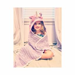 Crochet Unicorn Hooded Blanket Cozy Kids Wrap - thumbnail 1
