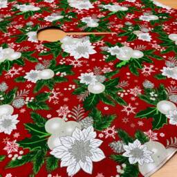 Handmade Christmas Tree Skirt Red Linen Holiday Decor - thumbnail 3