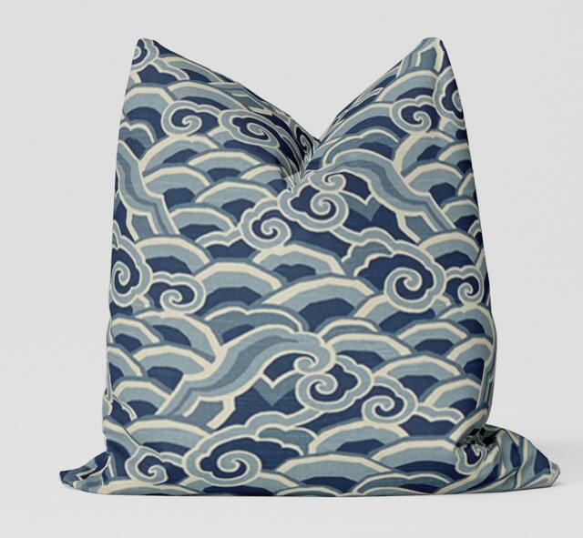 Deco Wave/ Ultramarine/Pillow Cover