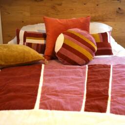 Blanket 95x140cm - Handmade in France Corduroy Patchwork - thumbnail 3