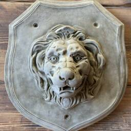 stone Garden Lion On Shield Wall Plaque Gift Ornament - thumbnail 2