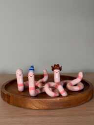 Ceramic Worm, Randomly Selected Worm, Cute Trinket - thumbnail 1