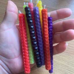 Hand Rolled Beeswax Birthday Candles Unscented Spell Candles, Set Of 8 - thumbnail 4