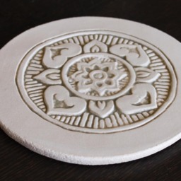 Wall Hanging With Mandala Design For Outdoor Decor, Ceramic Tile Bathroom Design, Circle Art 21cm Plain Border Beige - thumbnail 2