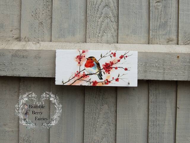 Beautiful Bird Robins Berries Key Hook Rack, Necklace Jewellery Hanger Organiser, Tea Towel Holder, Kitchen Wall Organiser - image 1