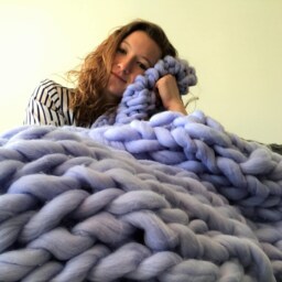 Big Fall Sale Large, Super Chunky, Cozy Merino Wool Knit Blanket - thumbnail 4