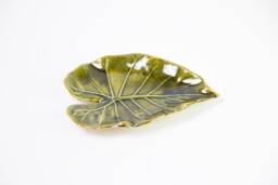 Soap Dish, Ceramic Bowl, Leaf, Handbuilding Techniques, Gift, Bathroom Decor, Green Dish, Ceramics & Pottery - thumbnail 1
