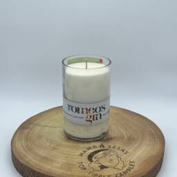 Romeo's Gin Bottle Candle - Lemongrass & Ginger Scented Soy Wax Romeo Juliet Valentines Day Gift - thumbnail 2