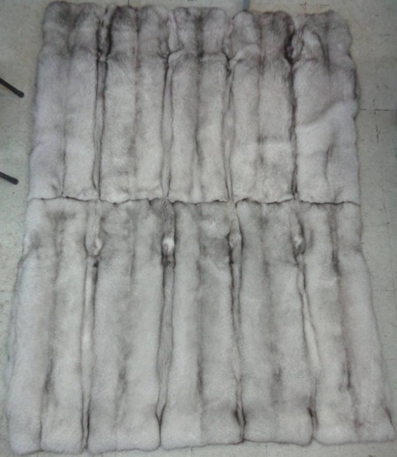 "Brand New Norwegian Blue Fox Fur Blanket Bed Cover Throw Size 60"" X 80" - image 1