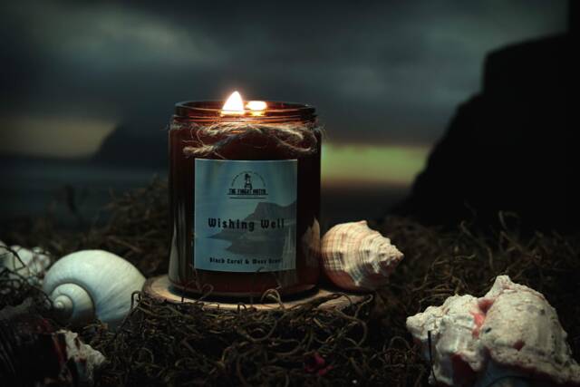Wishing Well Scented Candle - image 1