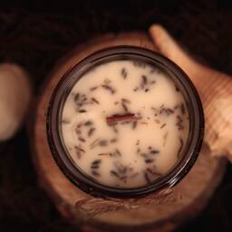 Wishing Well Scented Candle - thumbnail 2