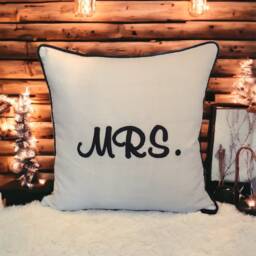 Light Beige Linen Fabric Embroidered Mrs Embroidery Letter Written Decorative Pillow Cover, Home Decor, Cushion, Living Room, Gifts For Her - thumbnail 4