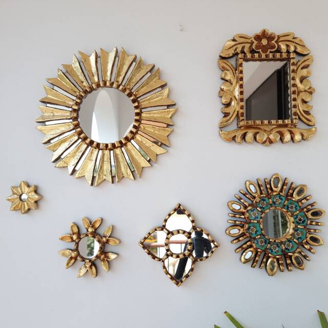 "Peruvian Mirrors ""Royal Flower Fan" - image 1