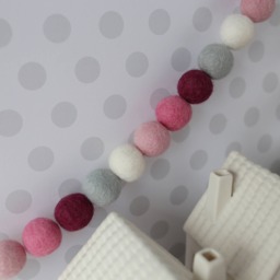 Christmas Garland - Tree Decorations Felt Ball Sugar Plum Holiday Decor Pom Pom - thumbnail 1