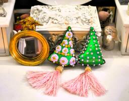 Unique Xmas Ornament, Pendant Xmas, Handmade Christmas, Small Christmas Bear, Vintage Style Tree Embroidery
