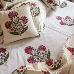 Aafreen Red Poppy Blockprint Handstitch Pk Double Bed Quilt Set, Dohar, Handmade Bedding, Christmas Gift, Light Coverlet, Fast Shipping - thumbnail 4