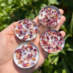 Rose Petal Tea Light Candles - thumbnail 2