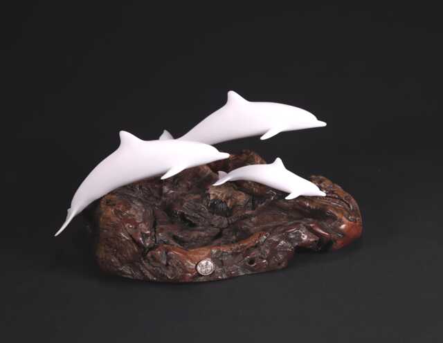 Dolphin Sculpture By John Perry Family 10 Inches Long On Polished Burlwood Base. Signed - image 1
