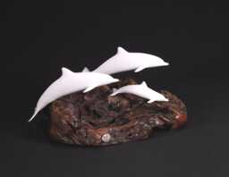 Dolphin Sculpture By John Perry Family 10 Inches Long On Polished Burlwood Base. Signed - thumbnail 1