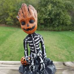 Baby Groot Jack-O-Lantern Sculpture Halloween Decor, 9.5 - thumbnail 3