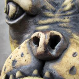 Ceramic Guard Dog - thumbnail 3