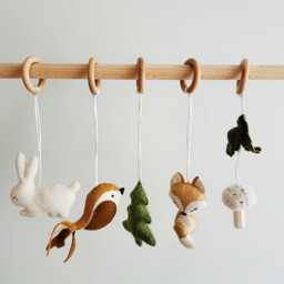 Woodland Baby Gym Toys Handmade Felt Forest Creatures - thumbnail 4