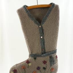 Christmas Stocking Wool Felt Sag Harbor Ooak Embroidery Flowers Floral Brown Taupe Grey Green Gold Burgundy Recycled Repurposed 912 - thumbnail 3