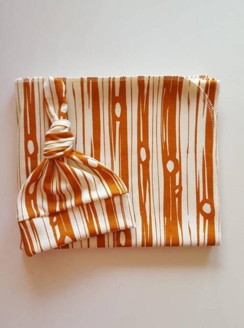 Organic Gender Neutral Take Home Set. Swaddle Blanke & Newborn Hat. Orange Photo Prop. Baby Shower Gift - image 1