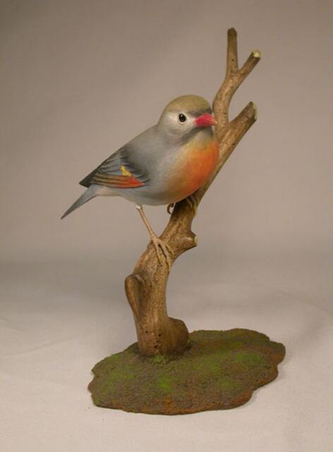 Pekin Robin Bird Carving Wood - image 1