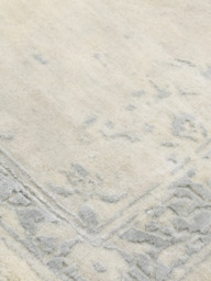 Oryn Wool & Bamboo Silk Hand-Knotted Rug - thumbnail 4