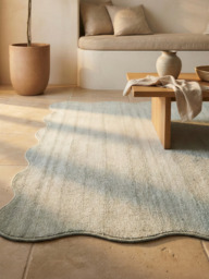 Saphera Hand-woven Scalloped Rug - 140x200 cm