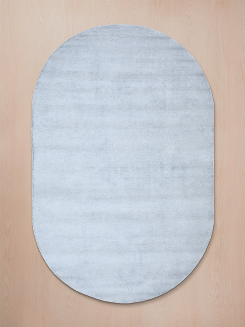 Raima Hand-woven Oval Rug - image 1