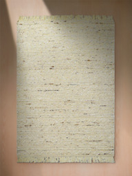 Tahira Hand-woven Wool Rug - thumbnail 3