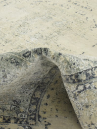 Nerai Hand-knotted Wool & Bamboo Silk Rug - thumbnail 5