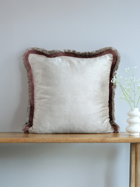 Maverik Velvet Cushion - image 1
