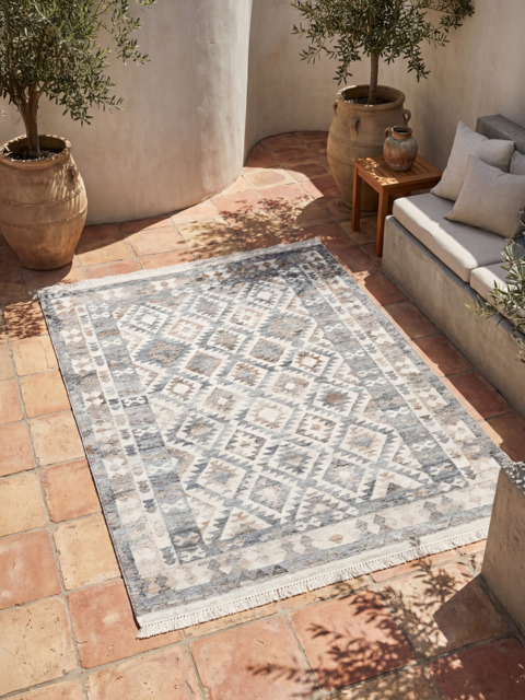 Dhriti Hand-woven PET Rug - image 1