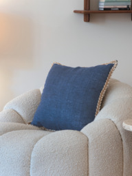 Hamir Deep Blue Hand-woven Cushion - thumbnail 3