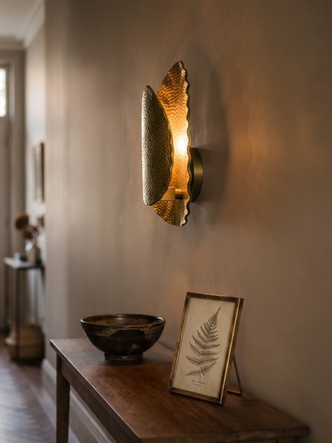 Evara Metal Wall Lamp - image 1