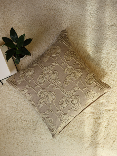 Aster Cotton Floral Cushion - image 1