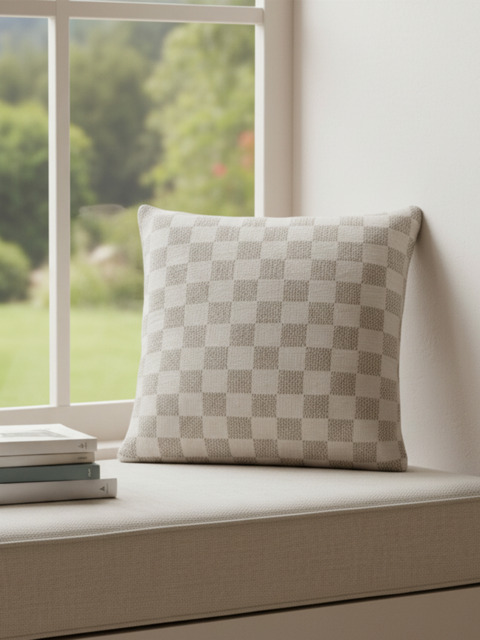 Miran Cotton-Linen Cushion - image 1