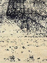 Elowen Hand-knotted Wool & Bamboo Silk Rug - thumbnail 4
