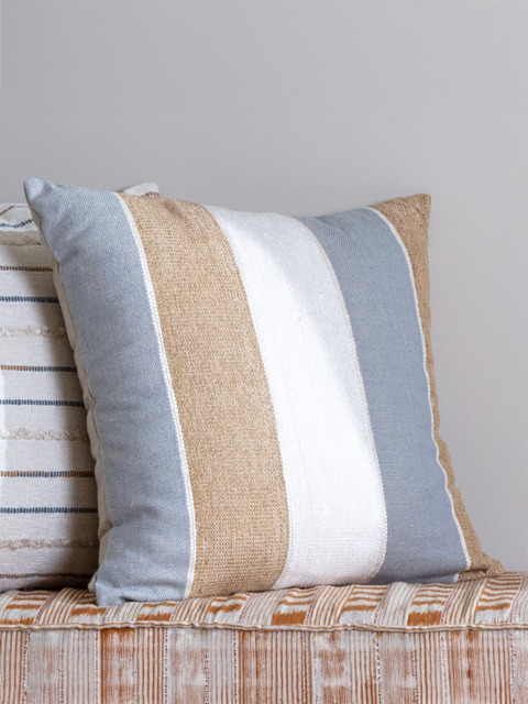 Omio Hand-woven Cushion - image 1