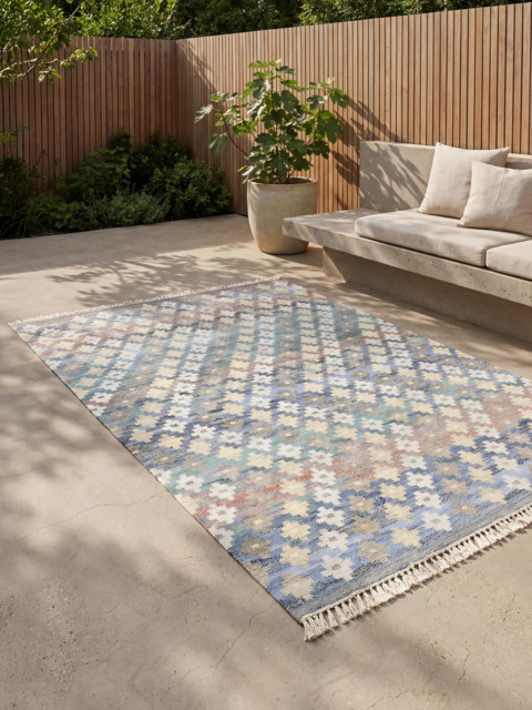 Octavia Hand-woven PET Rug - 160x230 cm